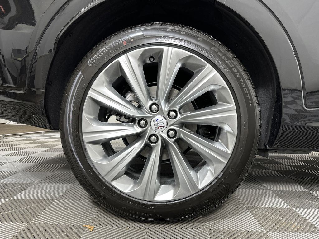 new 2025 Buick Envista car, priced at $29,495