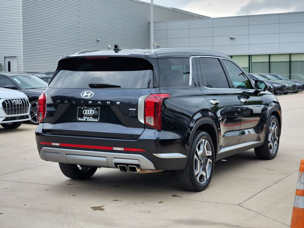 used 2024 Hyundai Palisade car, priced at $41,104