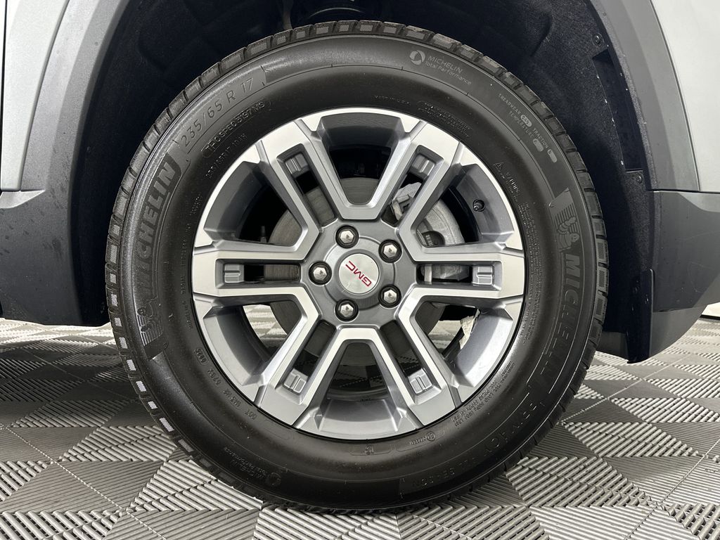 new 2025 GMC Terrain car, priced at $30,890