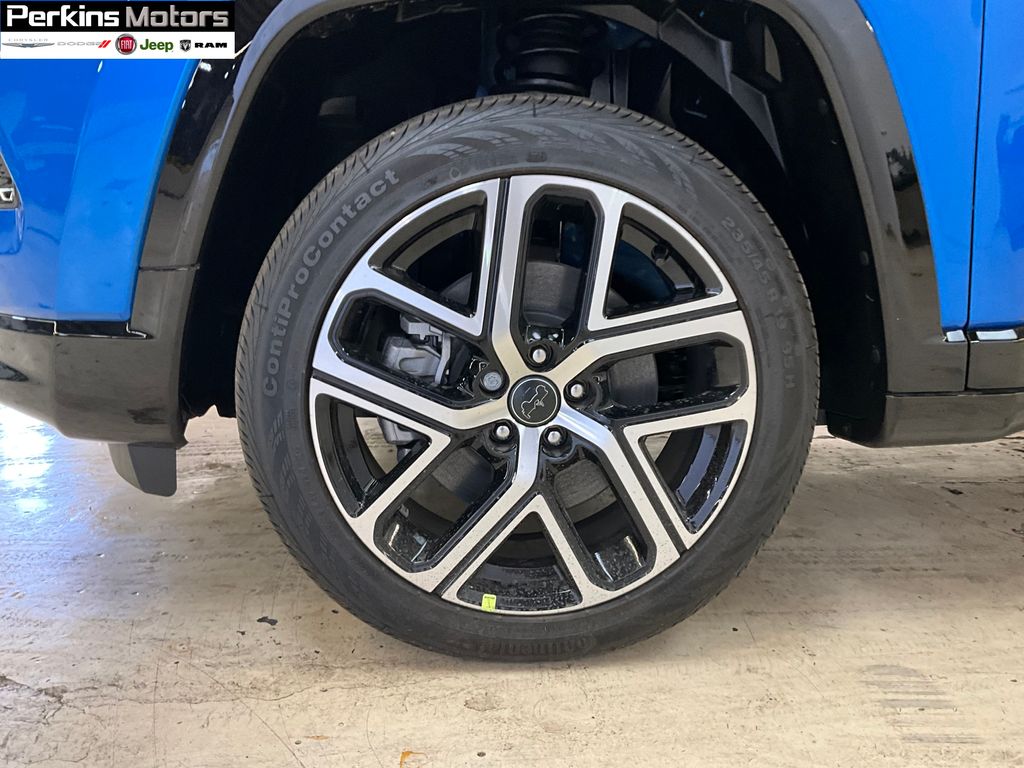 new 2025 Jeep Compass car, priced at $36,388