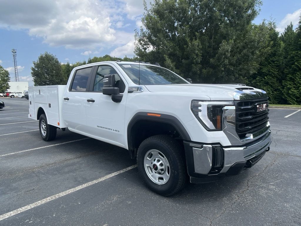 new 2024 GMC Sierra 2500HD car, priced at $48,933