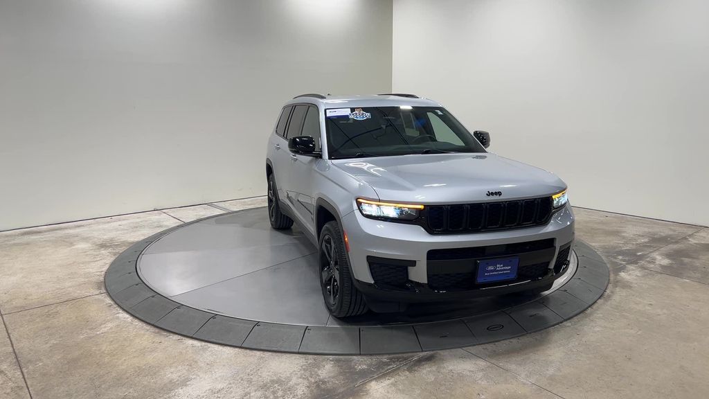 used 2021 Jeep Grand Cherokee L car, priced at $30,454