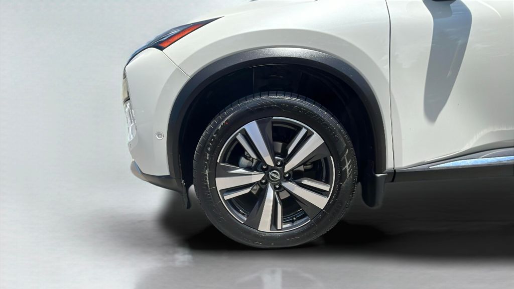 used 2022 Nissan Rogue car, priced at $29,400
