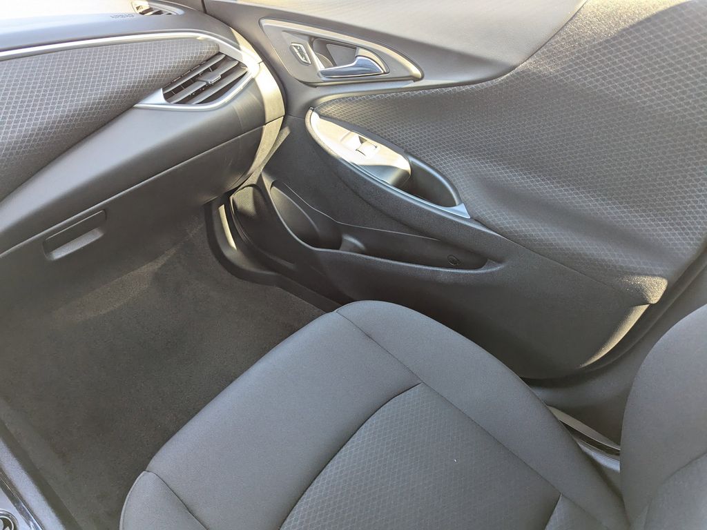 used 2024 Chevrolet Malibu car, priced at $17,993