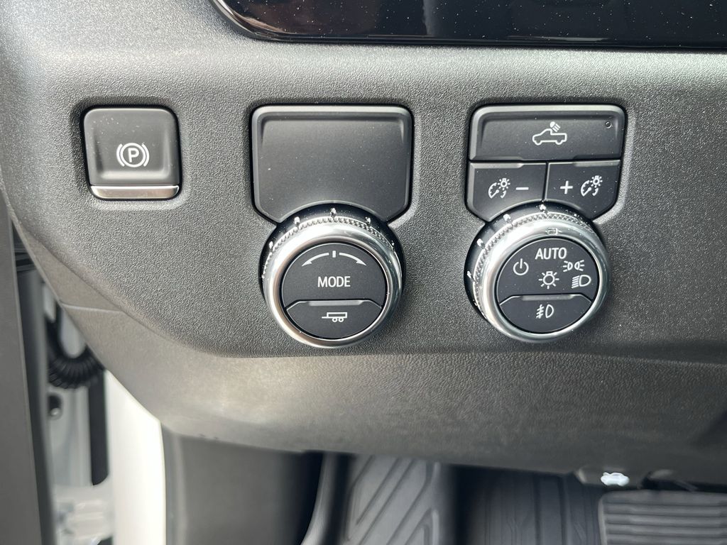 new 2025 GMC Sierra 1500 car, priced at $53,995