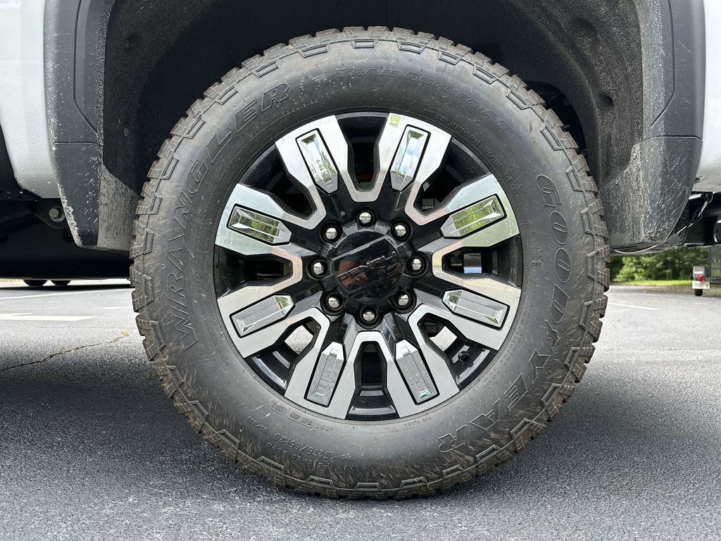 new 2025 GMC Sierra 2500HD car, priced at $85,539