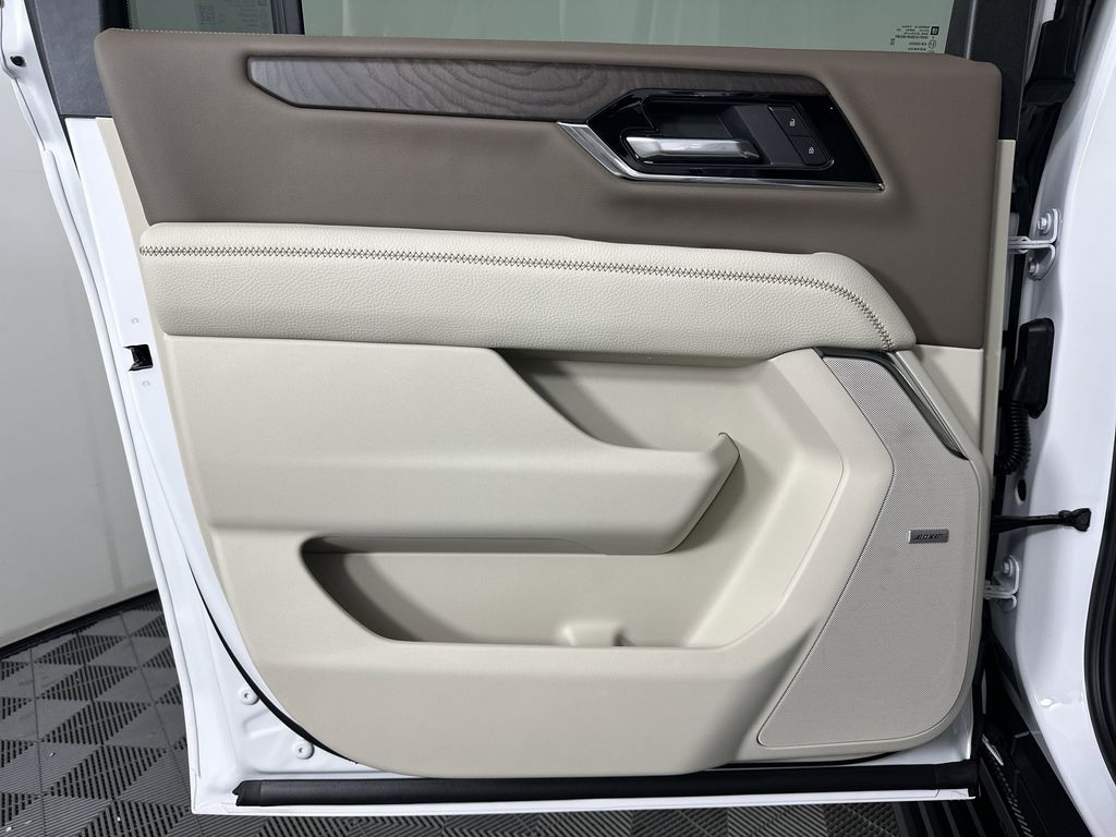 new 2025 GMC Yukon XL car, priced at $97,580
