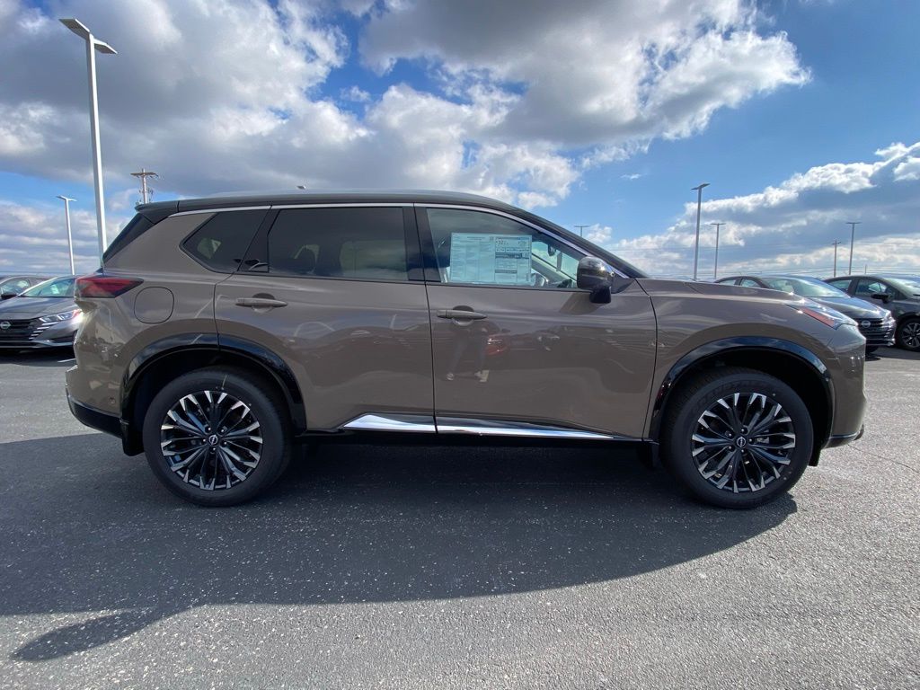 new 2024 Nissan Rogue car, priced at $35,250