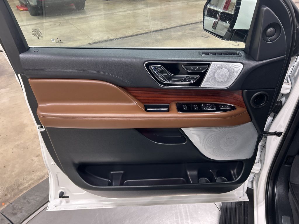 used 2024 Lincoln Navigator L car, priced at $76,329