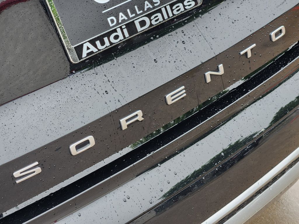 used 2022 Kia Sorento car, priced at $24,944