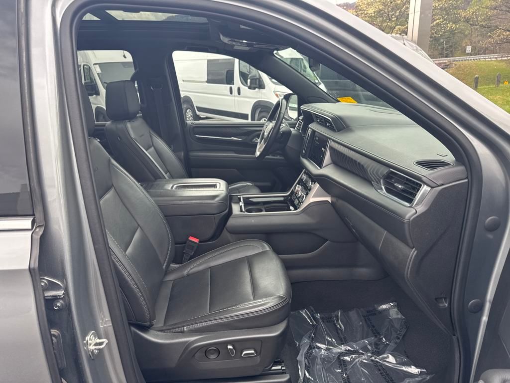 used 2023 GMC Yukon XL car, priced at $63,699