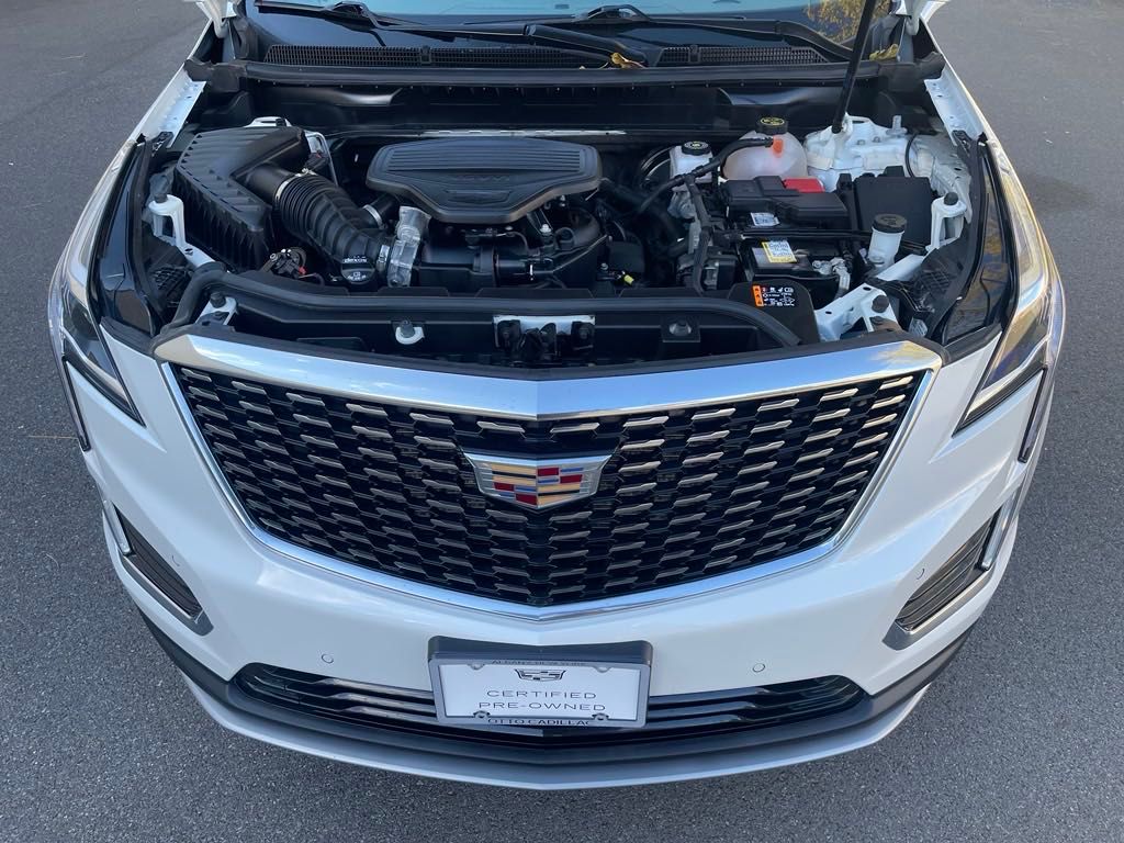 used 2023 Cadillac XT5 car, priced at $37,500