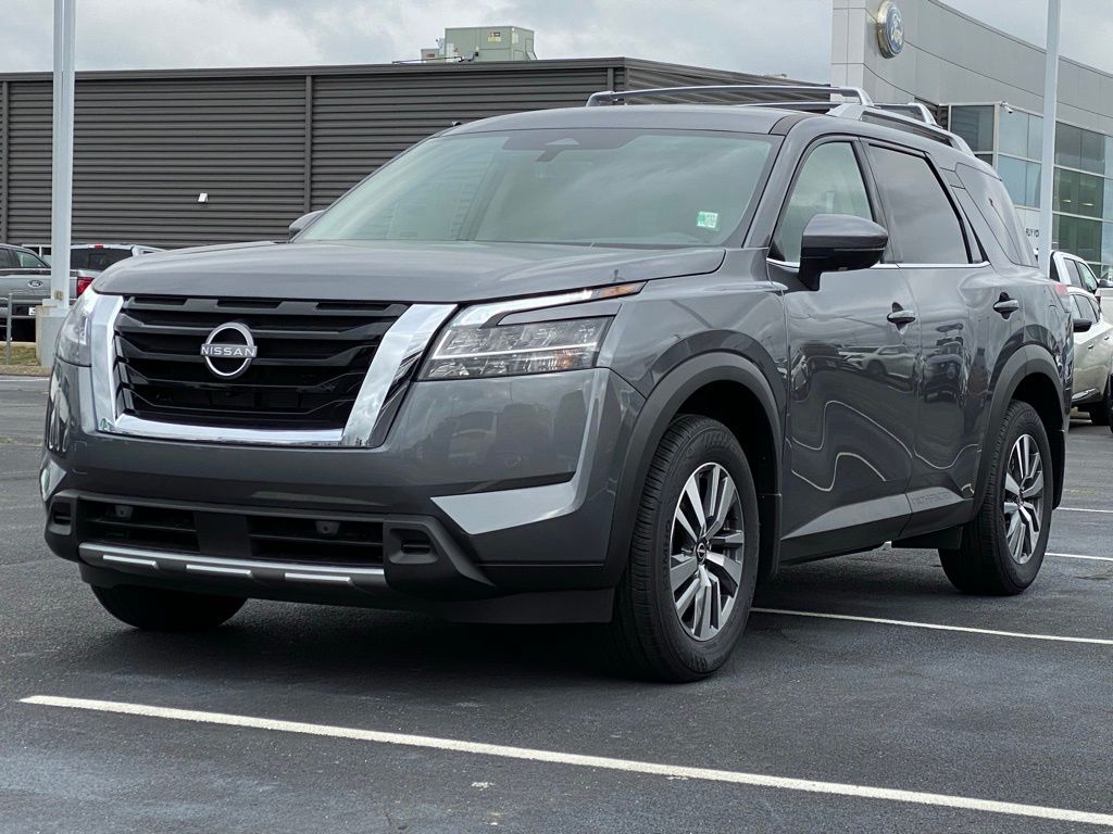 new 2024 Nissan Pathfinder car, priced at $37,850