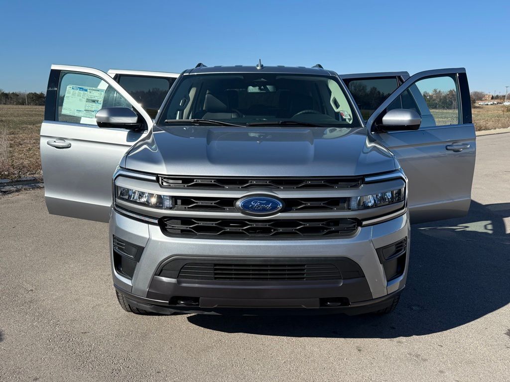 new 2024 Ford Expedition car, priced at $57,209