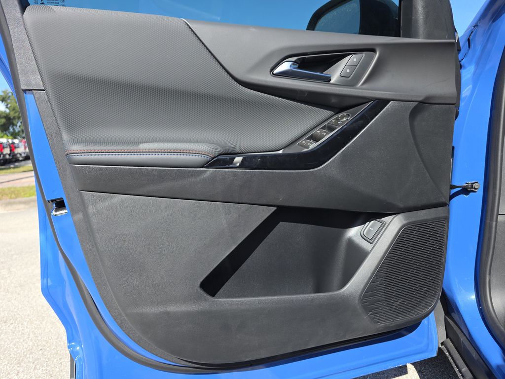 new 2026 Chevrolet Equinox car, priced at $30,495