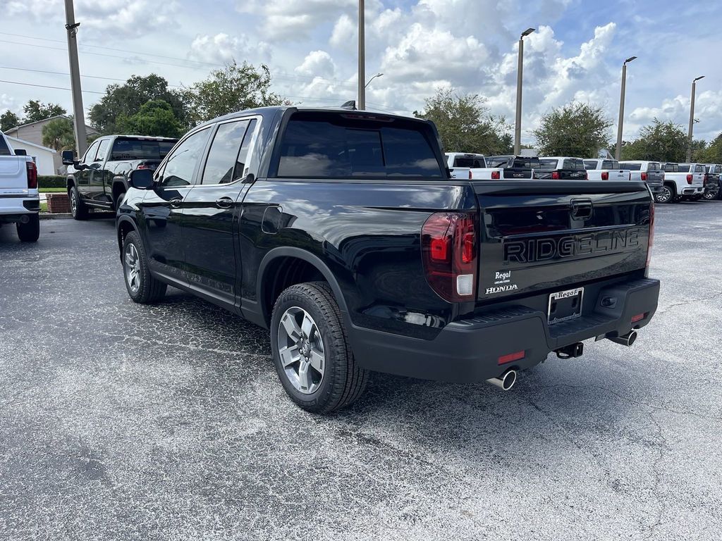 new 2025 Honda Ridgeline car, priced at $42,348