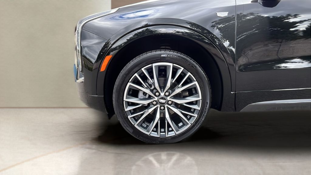 used 2024 Cadillac XT4 car, priced at $43,000