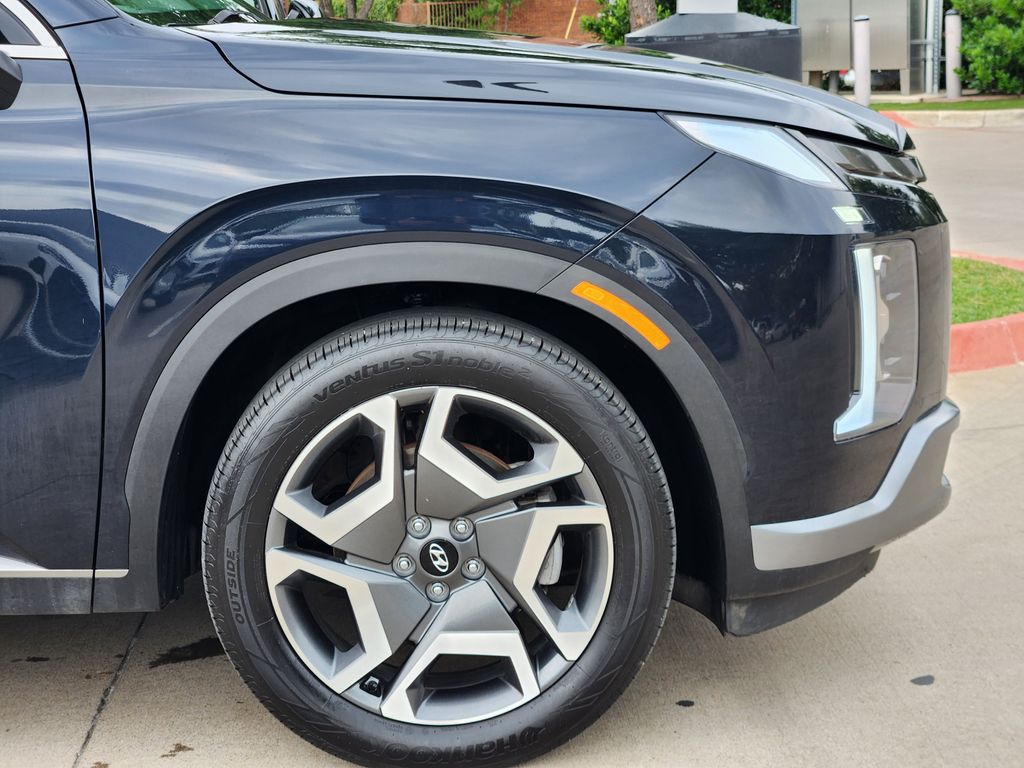 used 2024 Hyundai Palisade car, priced at $41,104