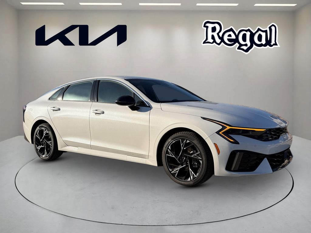 new 2025 Kia K5 car, priced at $25,841