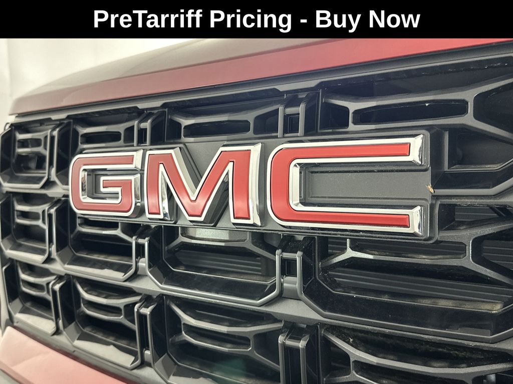 new 2025 GMC Canyon car, priced at $40,995