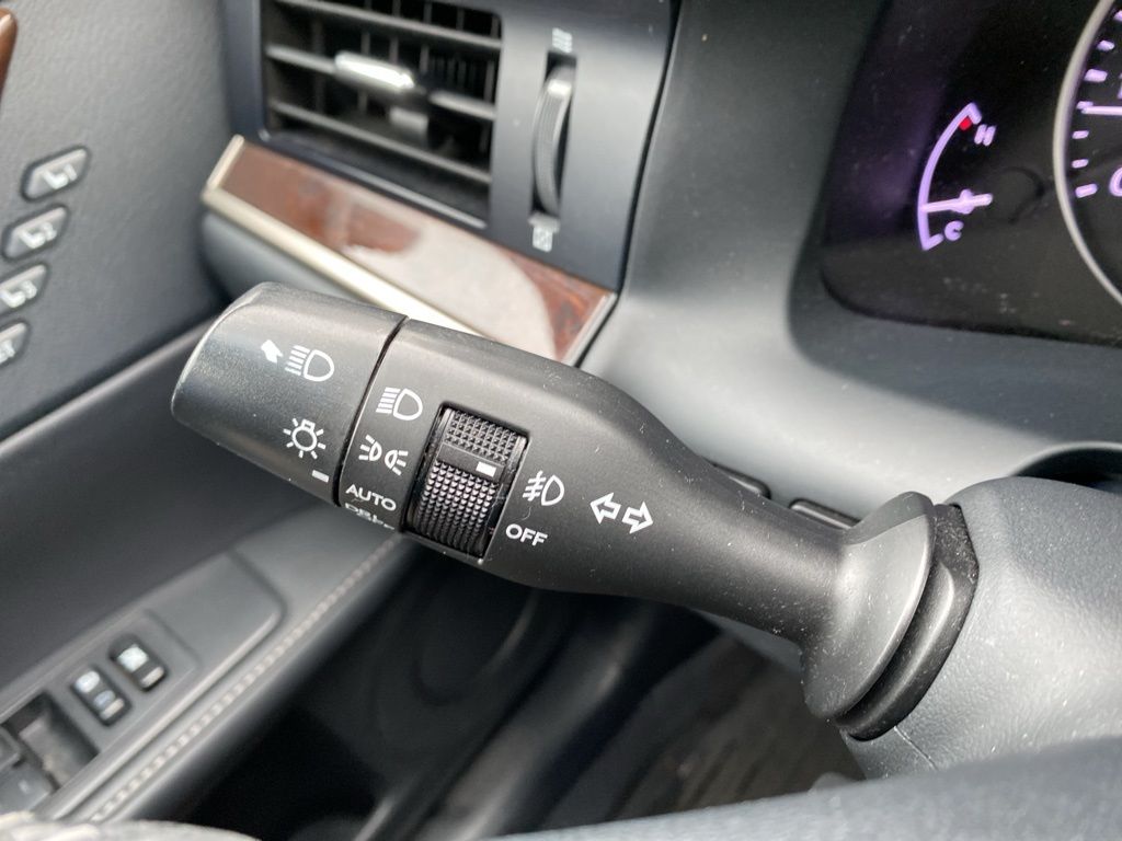 used 2013 Lexus ES car, priced at $11,500