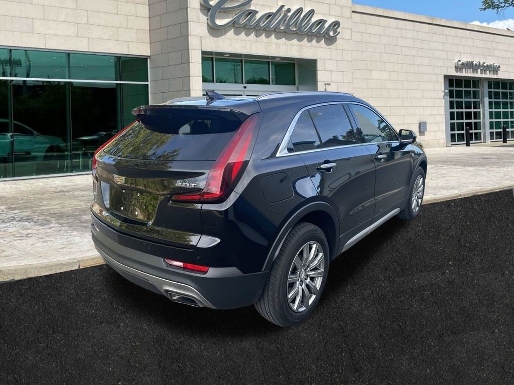 used 2019 Cadillac XT4 car, priced at $20,650