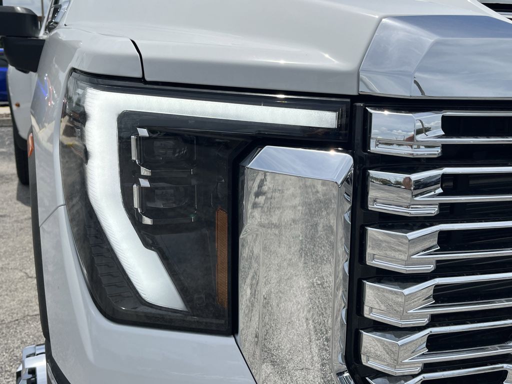 new 2025 GMC Sierra 3500HD car, priced at $86,203