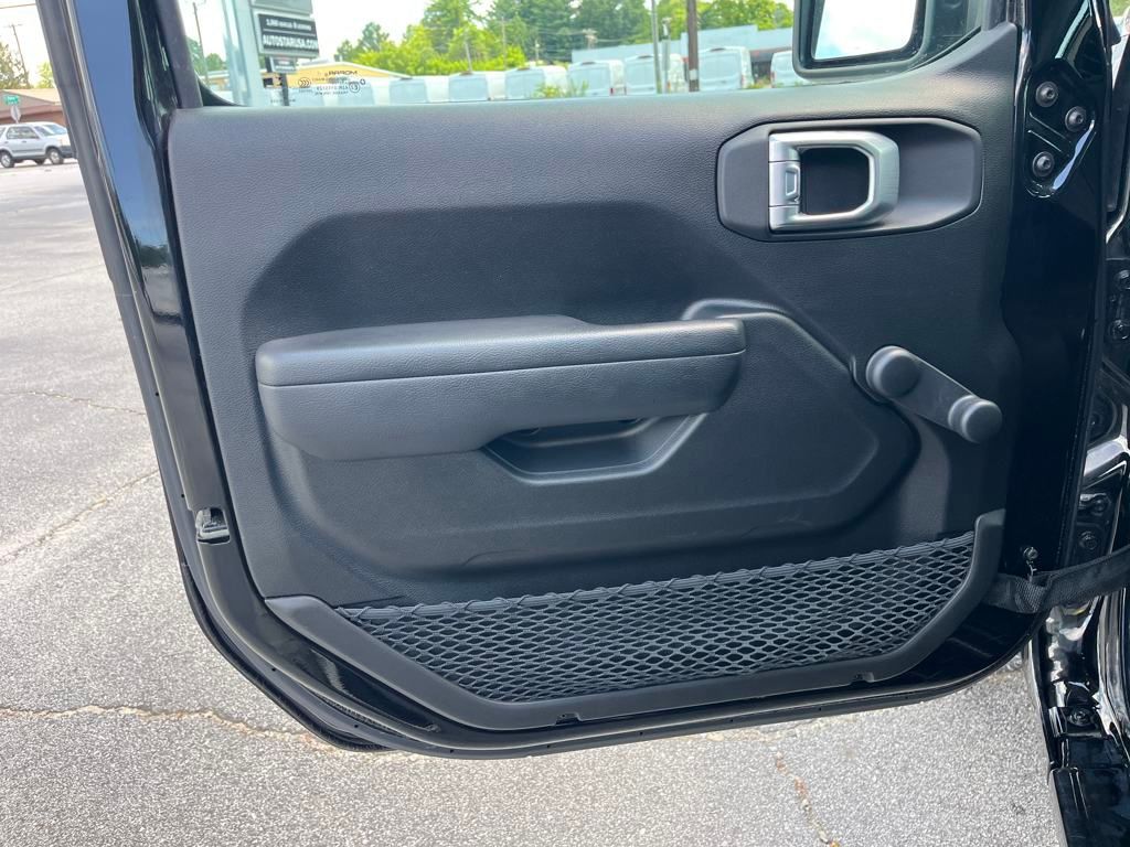 used 2022 Jeep Wrangler car, priced at $28,100