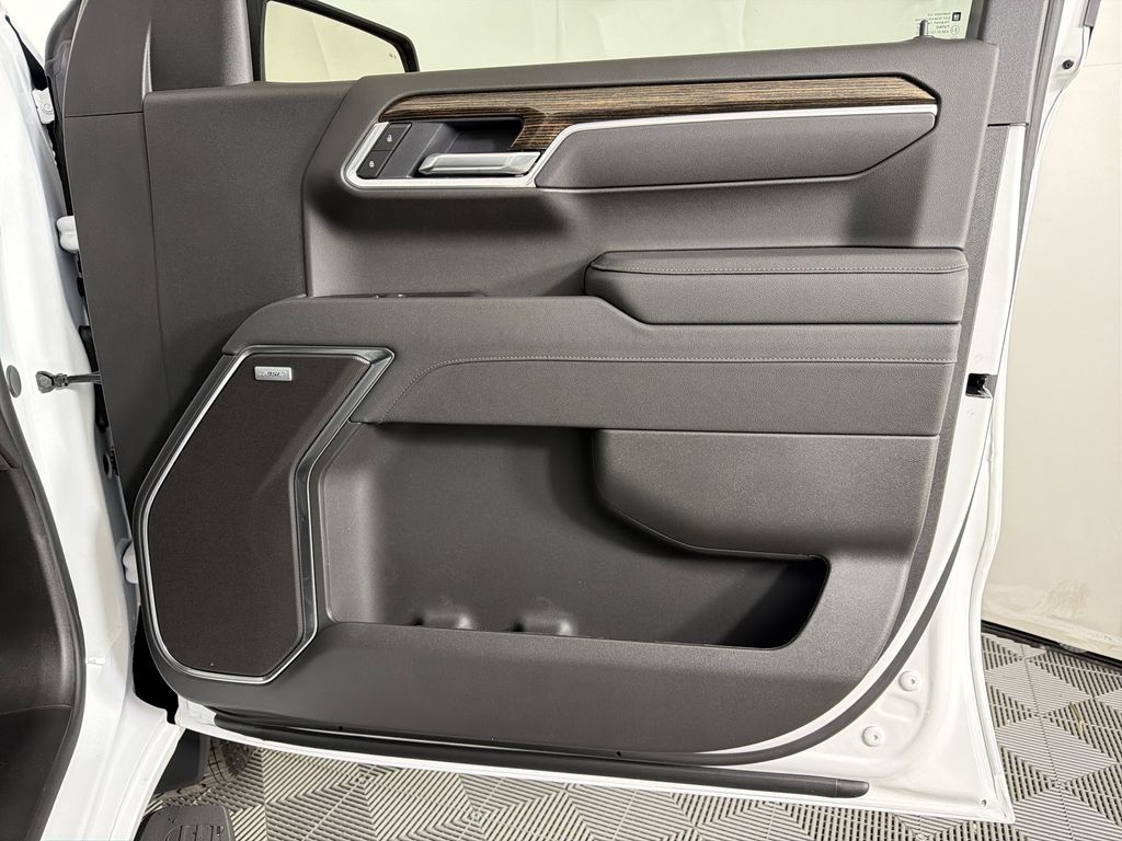 new 2026 GMC Sierra 1500 car, priced at $61,600