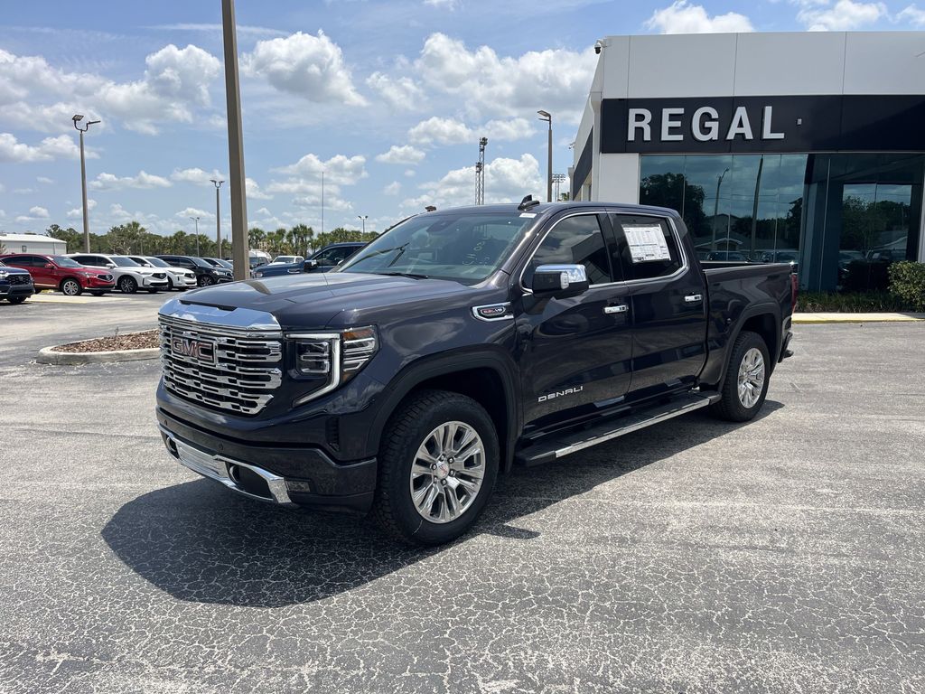new 2025 GMC Sierra 1500 car, priced at $70,677