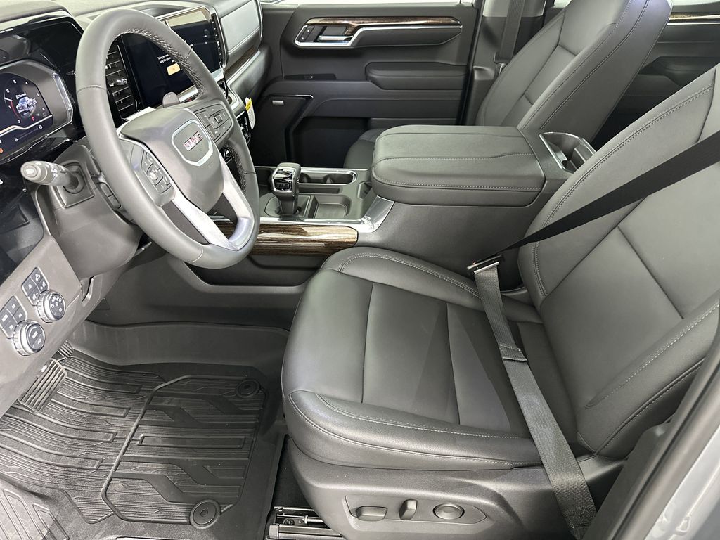 new 2025 GMC Sierra 1500 car, priced at $59,779