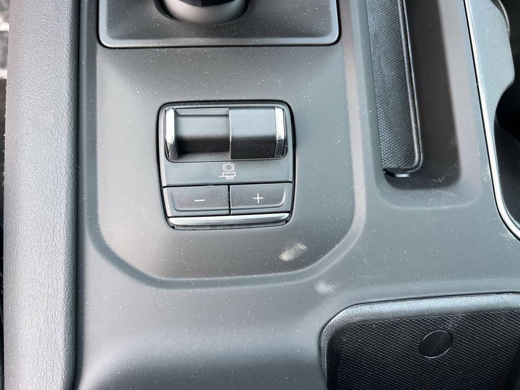 new 2025 GMC Sierra 1500 car, priced at $70,677