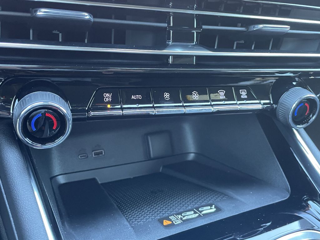 new 2026 Chevrolet Traverse car, priced at $38,835