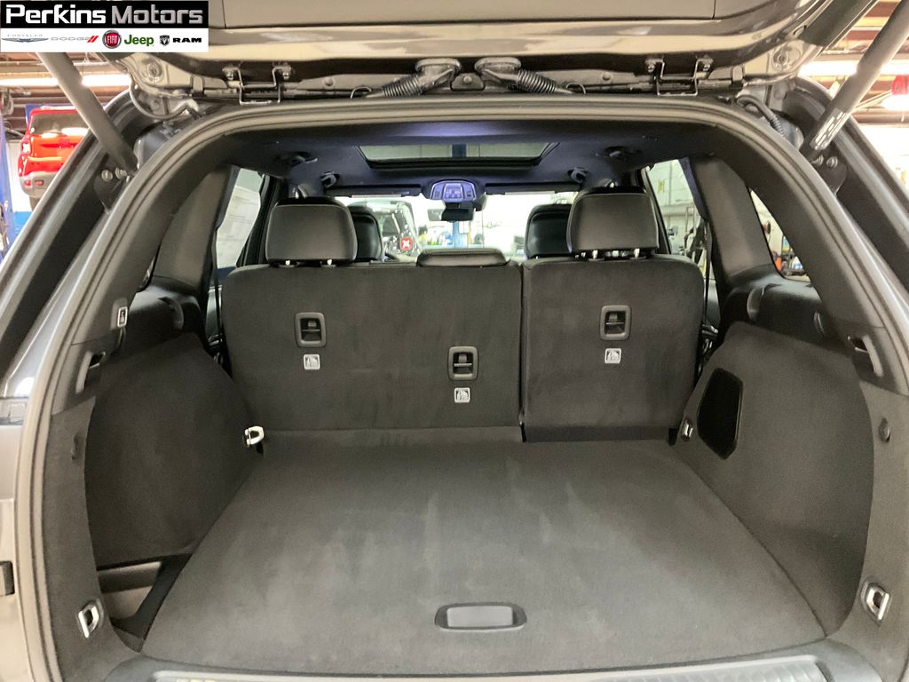 new 2025 Jeep Grand Cherokee car, priced at $59,841