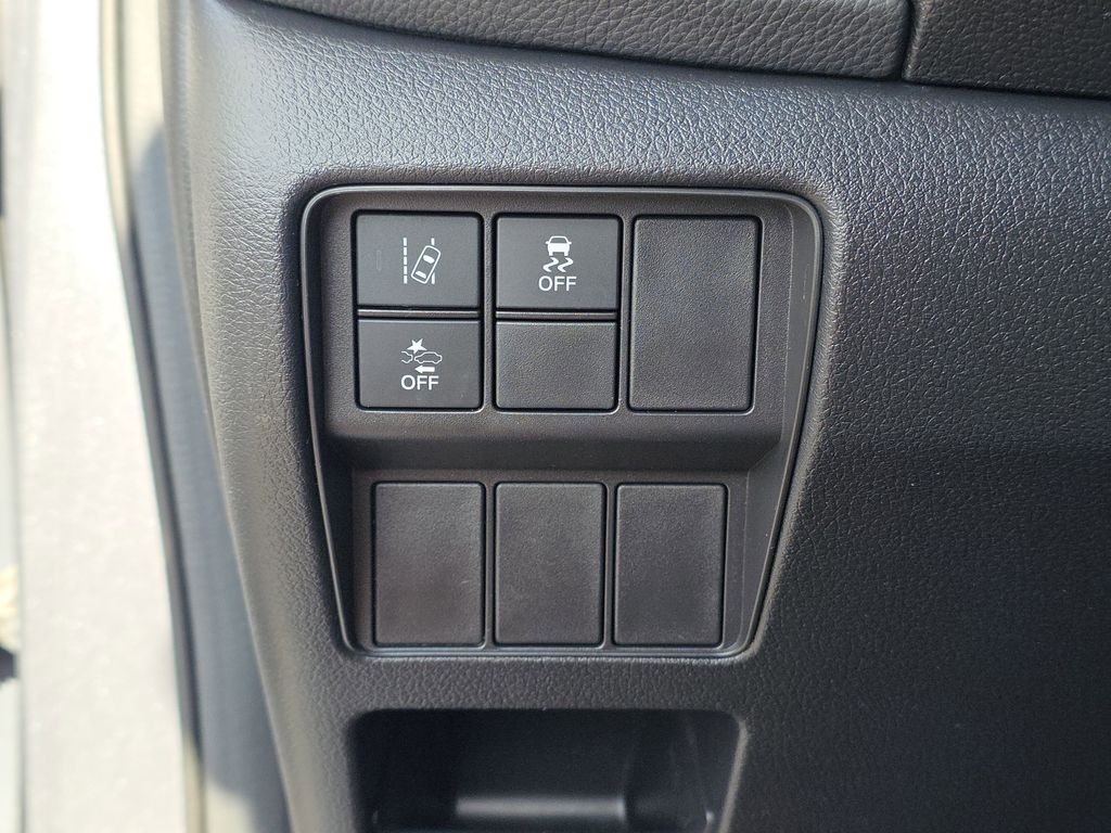 used 2021 Honda CR-V car, priced at $19,395