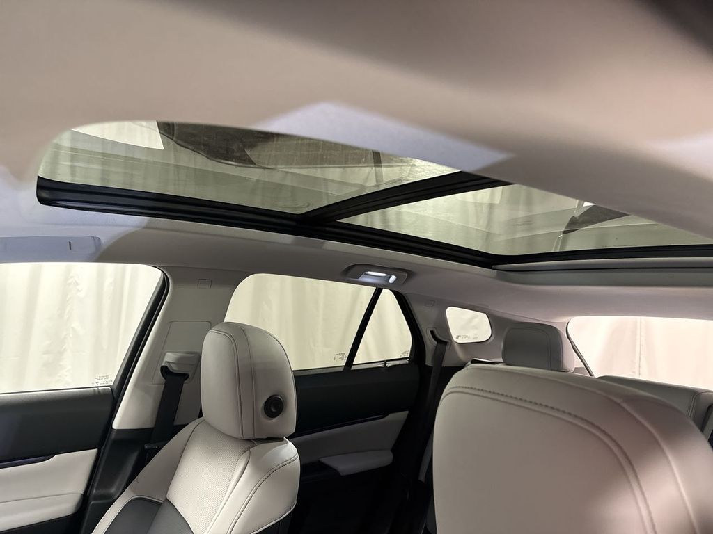 new 2025 Honda Prologue car, priced at $59,805