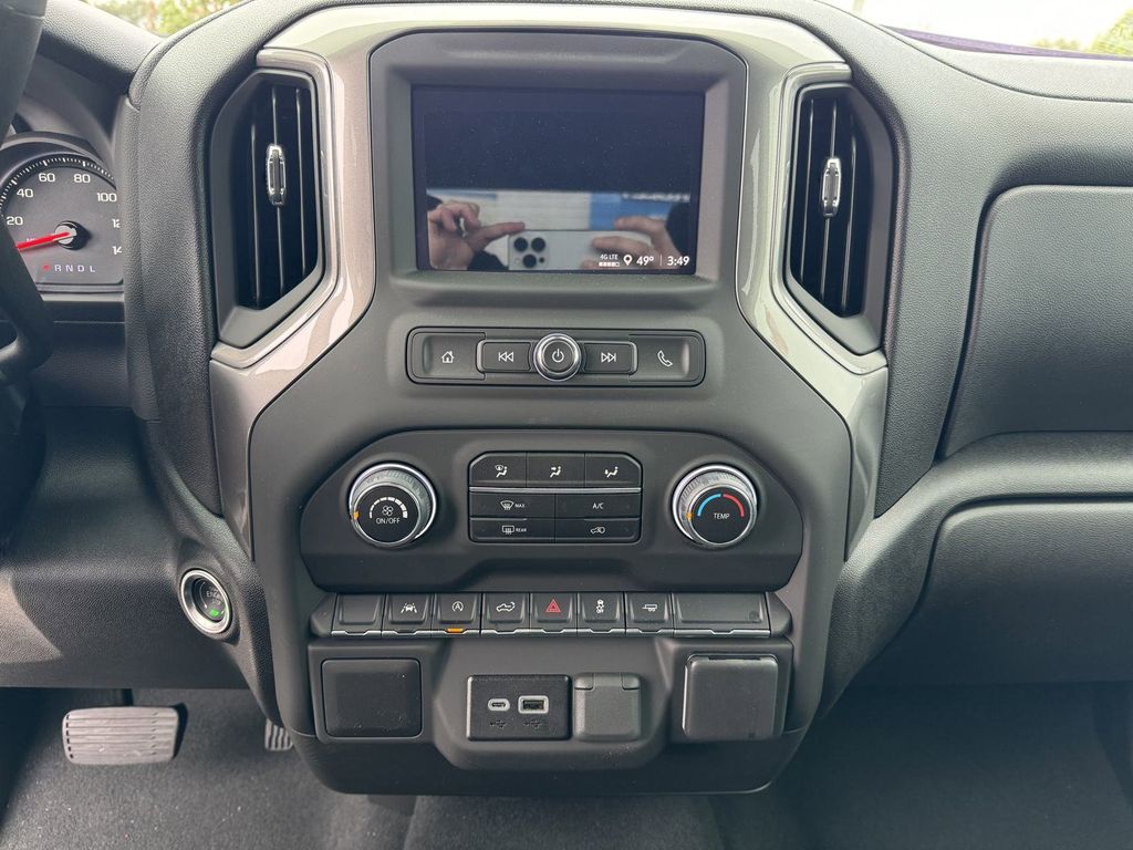 new 2025 Chevrolet Silverado 1500 car, priced at $38,822