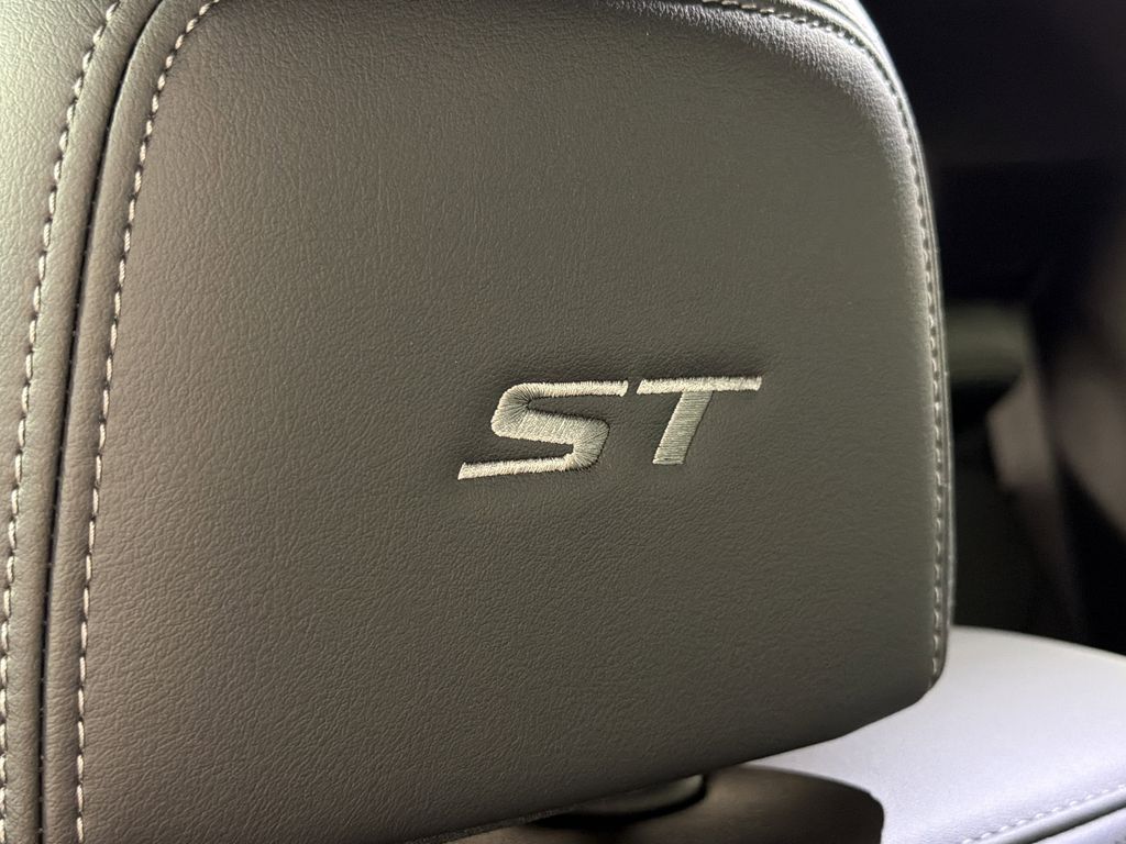 new 2026 Buick Enclave car, priced at $52,955