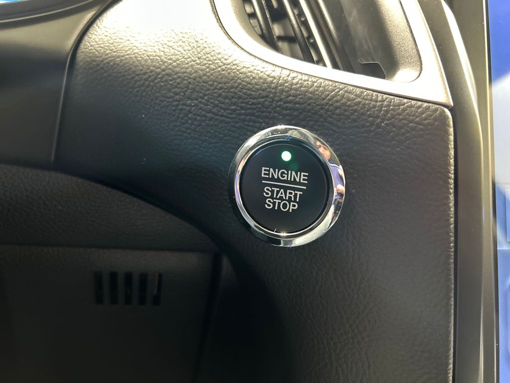used 2022 Ford Edge car, priced at $29,276