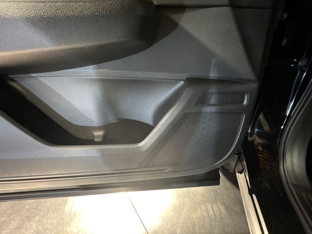 used 2025 Honda CR-V car, priced at $31,300