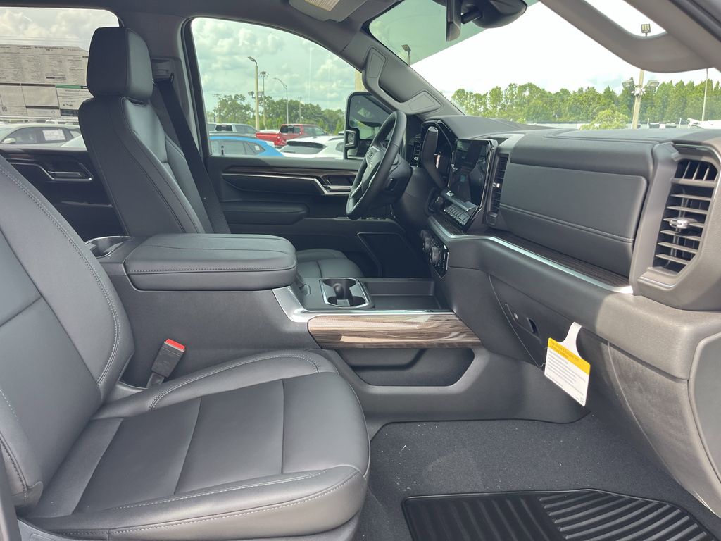 new 2025 Chevrolet Silverado 2500HD car, priced at $68,183