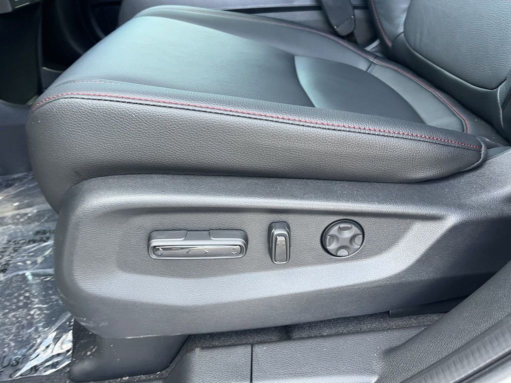 new 2025 Honda Odyssey car, priced at $43,464
