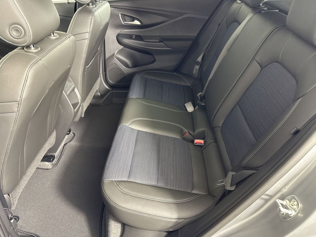 new 2025 Buick Envista car, priced at $27,375
