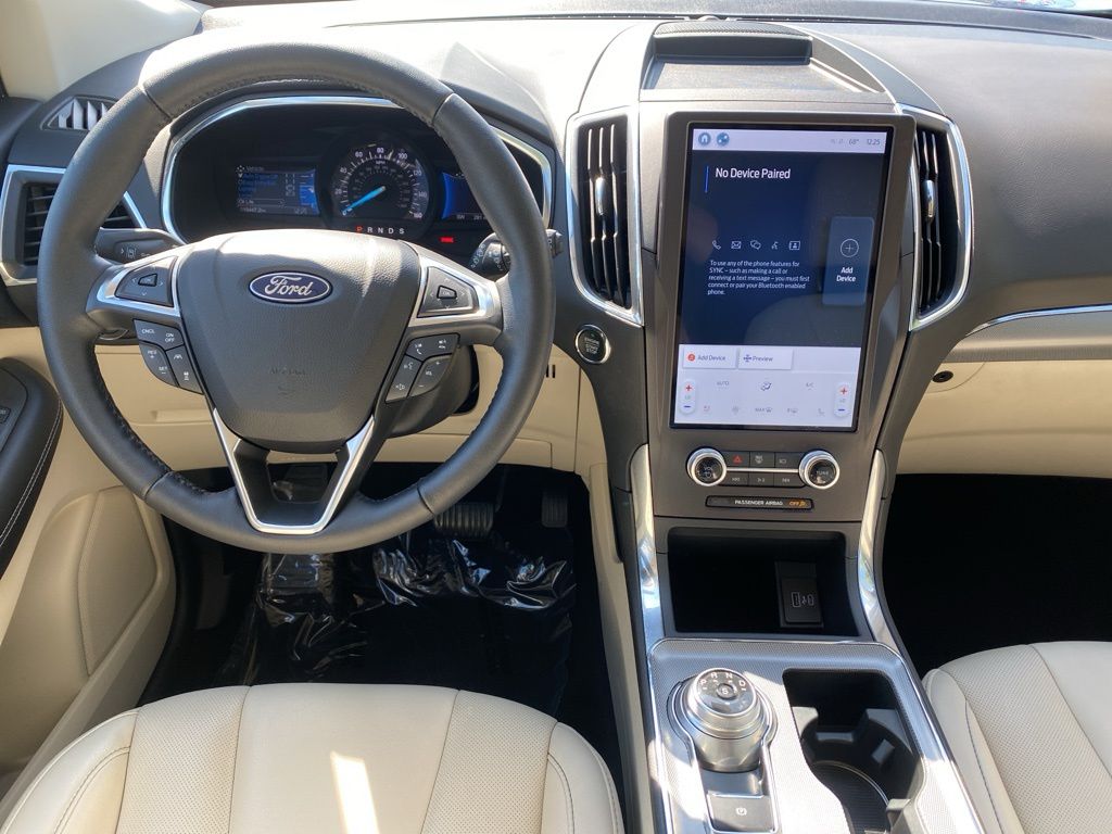 used 2021 Ford Edge car, priced at $31,290