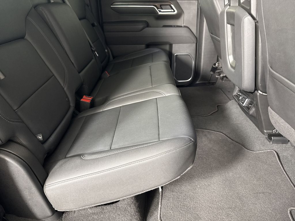 used 2025 GMC Sierra 1500 car, priced at $50,797