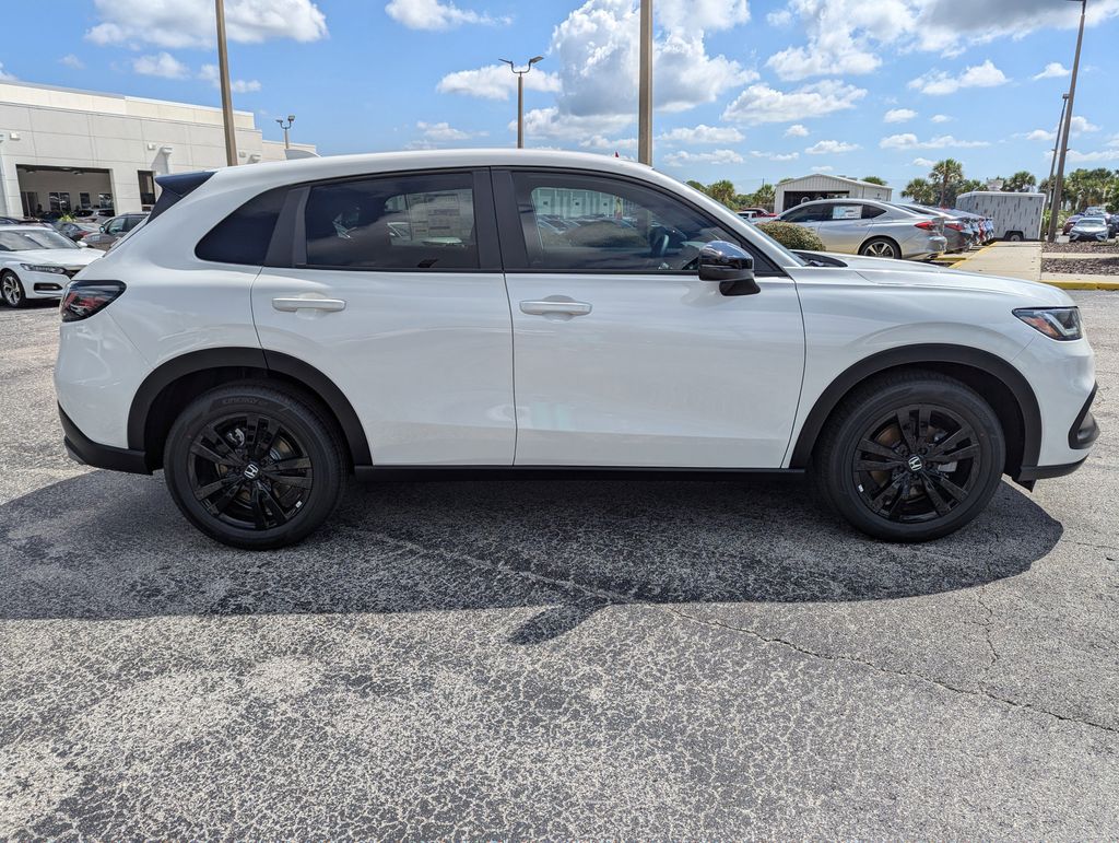 new 2026 Honda HR-V car, priced at $28,768