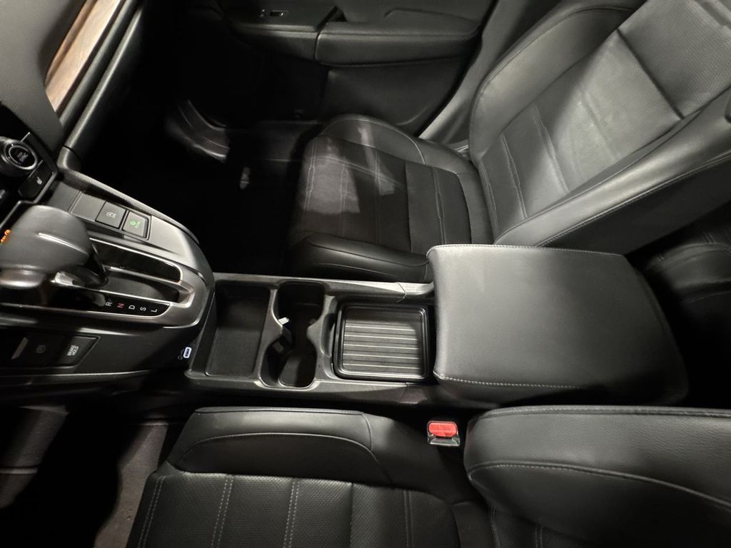 used 2020 Honda CR-V car, priced at $25,621