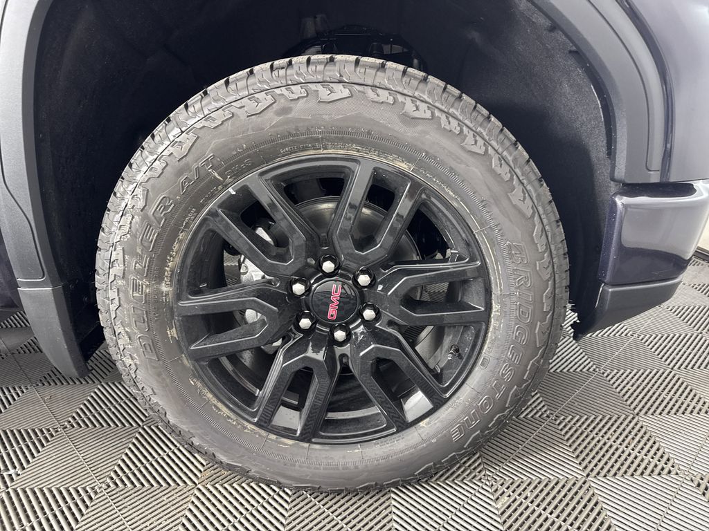 new 2025 GMC Sierra 1500 car, priced at $59,224