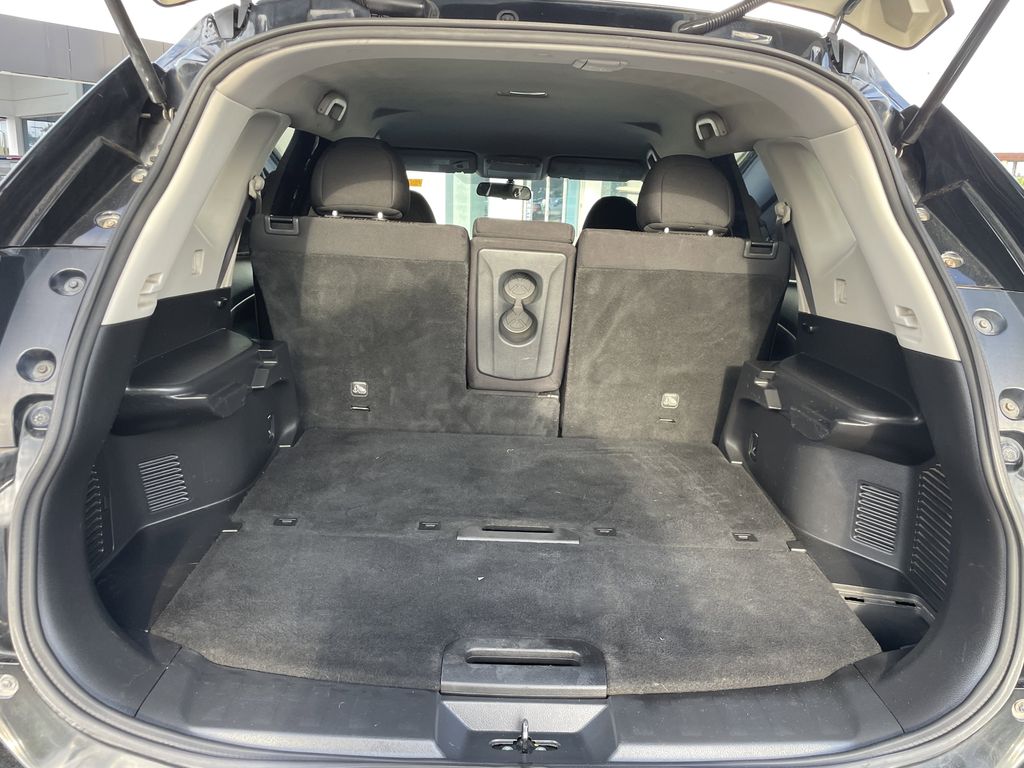 used 2017 Nissan Rogue car, priced at $7,992