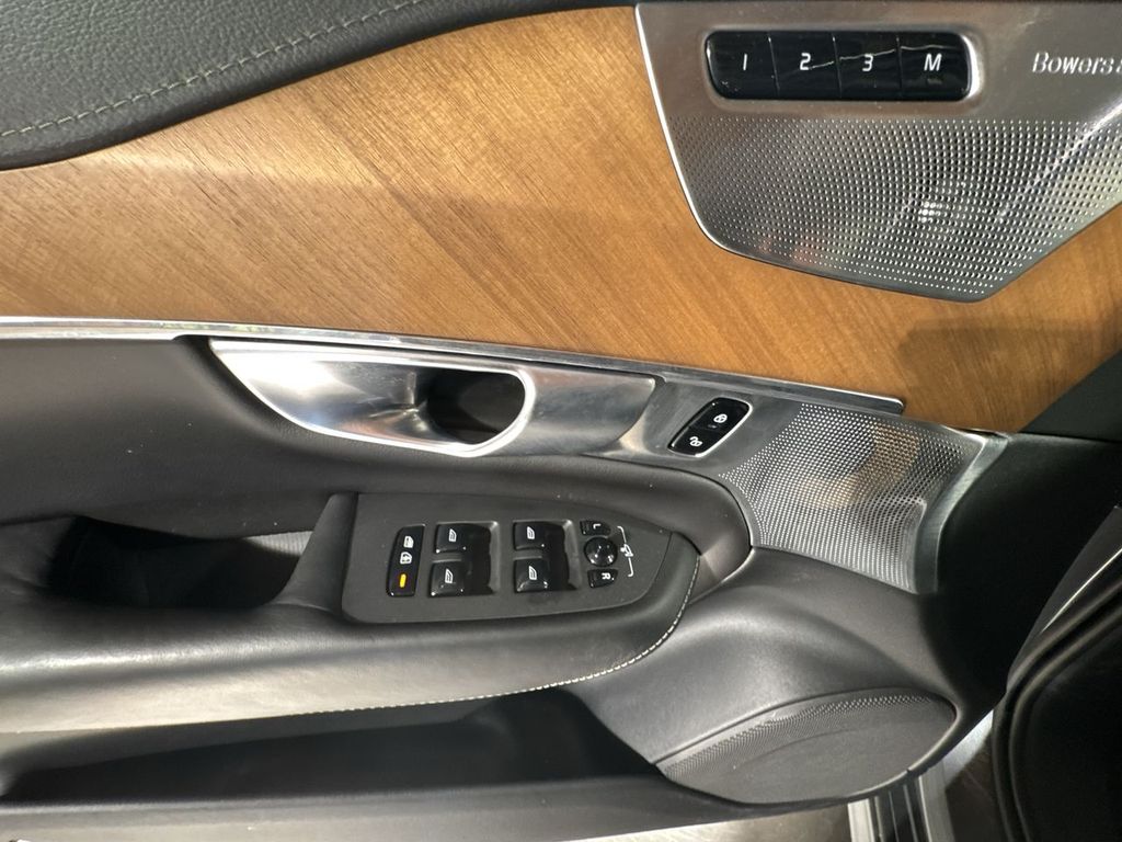 used 2020 Volvo XC90 car, priced at $31,983